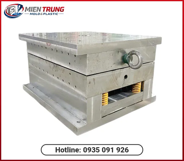 Sản phẩm khuon ep nhua 14a — Gia Công ép Nhựa - Công Ty TNHH Chế Tạo Máy Công Nghiệp Miền Trung — MST 0401800652