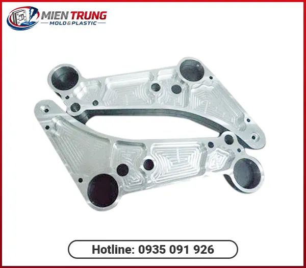 Sản phẩm khuon ep nhua 15a — Gia Công ép Nhựa - Công Ty TNHH Chế Tạo Máy Công Nghiệp Miền Trung — MST 0401800652