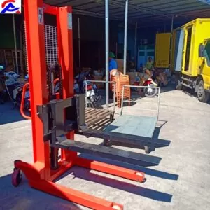 Sản phẩm 3 tan 300x300.jpg — Công Ty TNHH MTV Sản Xuất Xuất Nhập Khẩu Xe Nâng Châu á — MST 0401815465