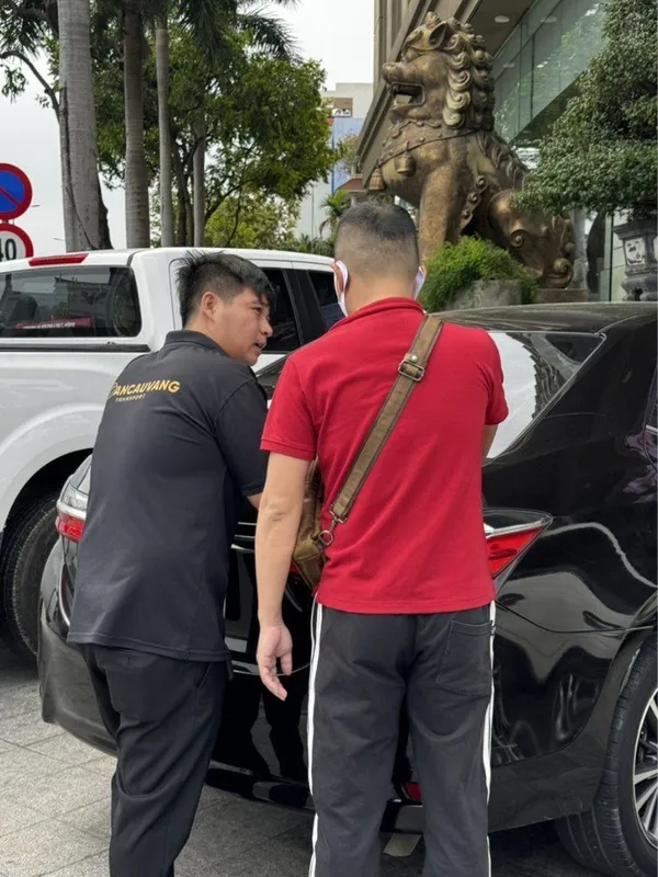 Sản phẩm khach thue xe tu lai di ba na — Công Ty TNHH Thương Mại Và Dịch Vụ Toàn Cầu Vàng — MST 0401827781
