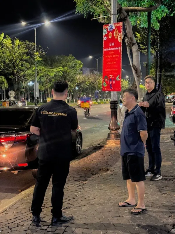 Sản phẩm khach thue xe tu lai di bien my khe — Công Ty TNHH Thương Mại Và Dịch Vụ Toàn Cầu Vàng — MST 0401827781