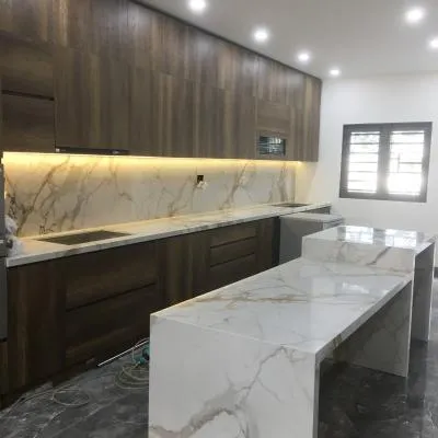 Sản phẩm 179 da nhan tao van 3d cho hang muc mat bep ket hop quay dao — Công Ty Cổ Phần Niên Đại Phát — MST 0401868844