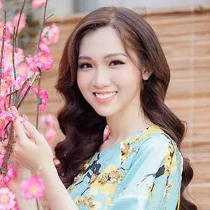 Sản phẩm chi huong review ve dong phuc vanda — Đồng Phục Vanda - Công Ty TNHH MTV Vanda Uniform — MST 0401911955