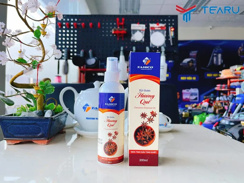 Sản phẩm chai tinh dau xit thom xe huong que — Công Ty TNHH Thương Mại Công Nghệ TEARU Việt Nam — MST 0401917509