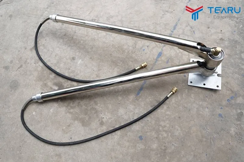 Sản phẩm gia treo day rua xe quay 360 do loai doi — Công Ty TNHH Thương Mại Công Nghệ TEARU Việt Nam — MST 0401917509