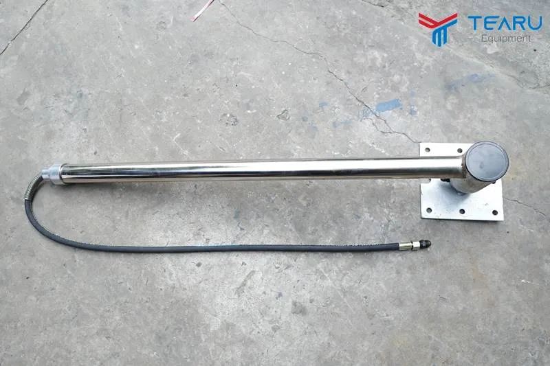 Sản phẩm gia treo day rua xe quay 360 do loai don — Công Ty TNHH Thương Mại Công Nghệ TEARU Việt Nam — MST 0401917509