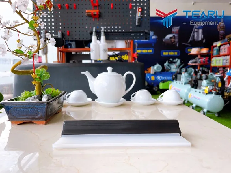 Sản phẩm tay gat nuoc kinh silicon — Công Ty TNHH Thương Mại Công Nghệ TEARU Việt Nam — MST 0401917509
