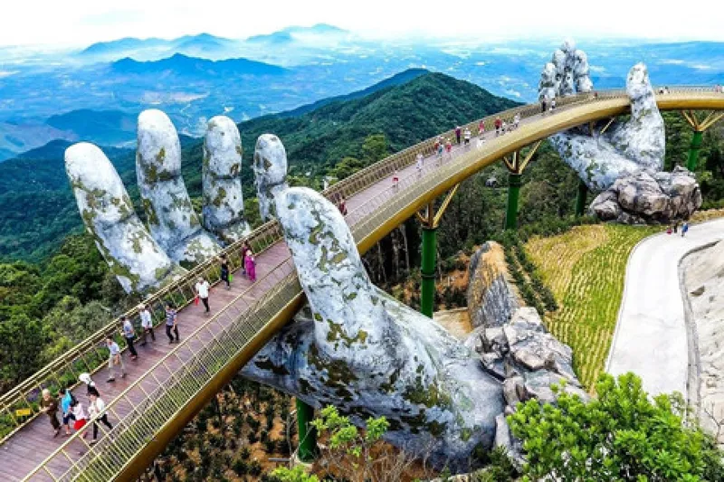 Sản phẩm 143410_Da_Nang_ngay_nay_duoc_gan_voi_nhung_danh_hieu_thanh_pho_dang_song_thanh_pho_dang_du_lich_cua_Viet_Nam — Công Ty TNHH TM Và Du Lịch Happy Vacations — MST 0401957237