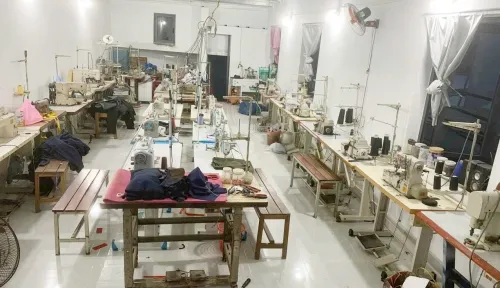 Sản phẩm xuong may dong phuc tai da nang2922_500x288 — Đồng Phục An Phú Thịnh - Công ty TNHH Thương Mại Dịch Vụ Sản Xuất An Phú Thịnh — MST 0401963061