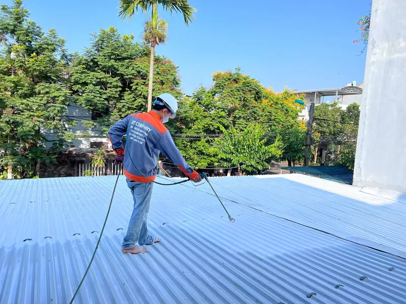 Sản phẩm thi cong son chong nong mai ton o da nang scaled — Công Ty TNHH Xây Dựng Thương Mại Và Dịch Vụ 2T — MST 0401997832