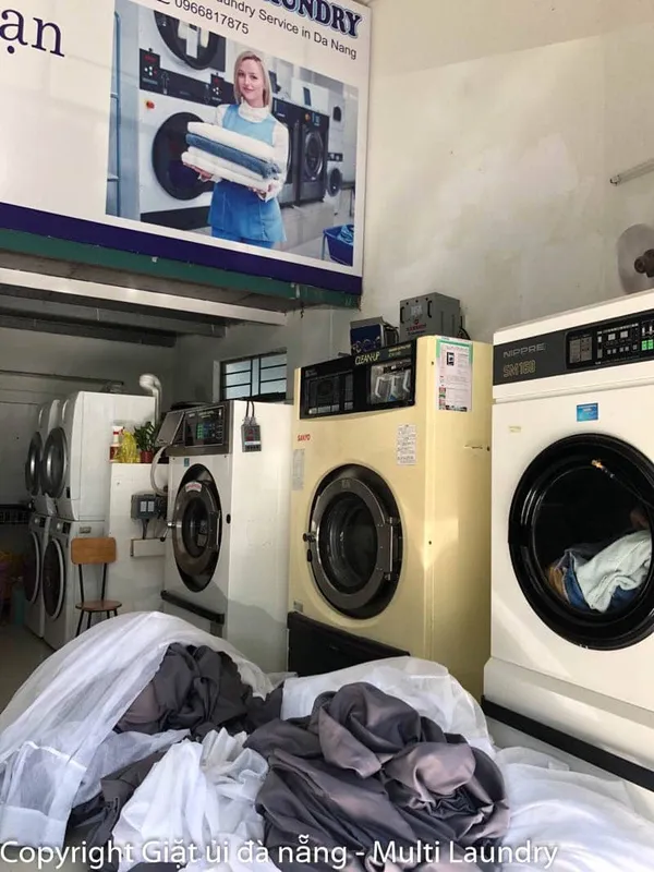 Sản phẩm giat ui da nang 2 — Công Ty TNHH Dịch Vụ Vệ Sinh Tuấn Hường — MST 0402042377
