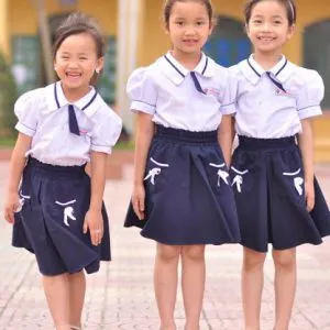 Sản phẩm dong phuc tieu hoc 1 300x300 — Công Ty TNHH May Mặc Thanh Hưng — MST 0402079401