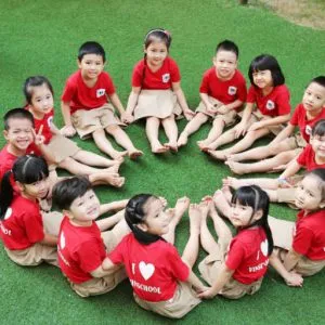 Sản phẩm may dong phuc mau giao 768x512 1 300x300 — Công Ty TNHH May Mặc Thanh Hưng — MST 0402079401