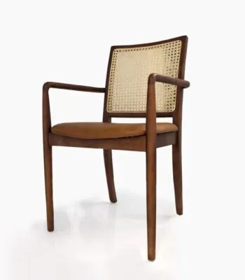 Sản phẩm ghe go tua lung may co tay 1 350x400 — Công Ty TNHH Zenfurni — MST 0402100325