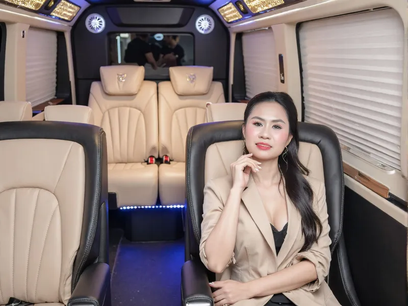 Sản phẩm thue xe tham quan da nang 2 — Cho Thuê Xe Du Lịch Duy Tân Limousine - Công Ty TNHH Duy Tân Limousine — MST 0402210222