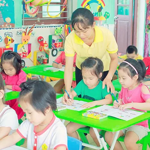 Sản phẩm co tran ngoc mai 1 — Công Ty TNHH Thiết Bị Greendo — MST 0402260664