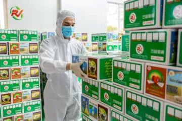 Sản phẩm z5327935539491_4d1c489a231a970a5250076c41860a55 360x240 — Công Ty Cổ Phần RV Nutrition Việt Nam — MST 0500435143