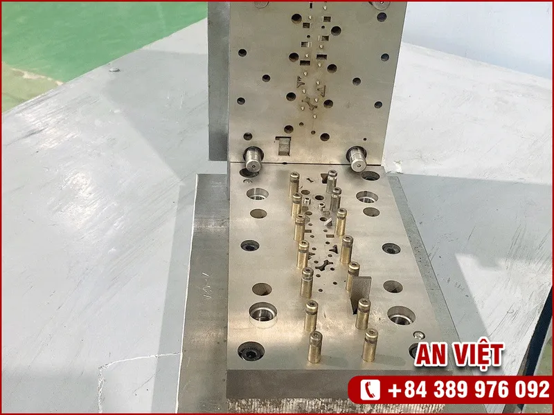 Sản phẩm Khuon mau moi che tao 1 16 12 2025 — Cơ Khí An Việt - Doanh Nghiệp Tư Nhân Sản Xuất Thương Mại An Việt — MST 0500551608