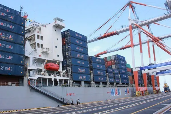 Sản phẩm Cang HICT — Logistics HT-Vina - Công Ty TNHH MTV HT-Vina — MST 0600966363