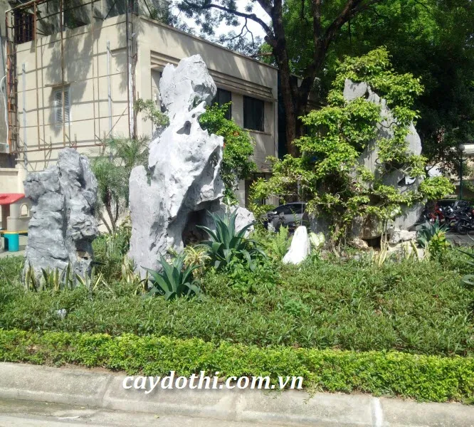 Sản phẩm Hòn non bộ — Công Ty TNHH Cây Xanh Công Trình — MST 0601157679