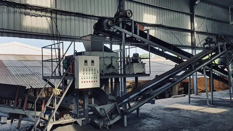 Sản phẩm b14 — Than Minh Tuyết - Công Ty TNHH XNK Minh Tuyết — MST 0601161072
