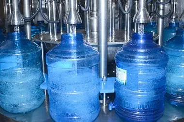 Sản phẩm a4 — Công Ty TNHH Sản Xuất Thương Mại Dịch Vụ Thế Giới Nước — MST 0700761056