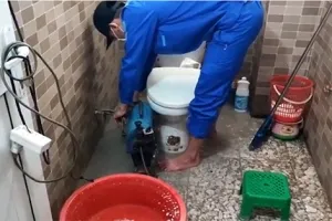 Sản phẩm 1650850153_thongtacvesinhtaihanama — Vệ Sinh Công Nghiệp Minh Quang - Công Ty TNHH Dịch Vụ Thương Mại Và Môi Trường
Minh Quang — MST 0700858280