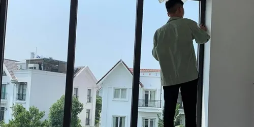 Sản phẩm protected_1594116950_dich vu ve sinh toa nha uy tin — Vệ Sinh Công Nghiệp Minh Quang - Công Ty TNHH Dịch Vụ Thương Mại Và Môi Trường
Minh Quang — MST 0700858280