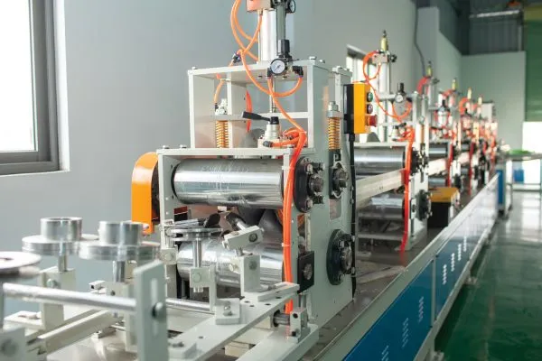 Văn phòng Giấy Tổ Ong Hữu Hùng - Công Ty TNHH Sản Xuất Và Thương Mại Hữu Hùng #2 — MST 0800161870