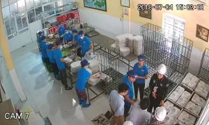 Sản phẩm z1448400036968_b042a20beece49a1ef39b537c420a823 300x180 — Suất Ăn Công Nghiệp AD - Công Ty TNHH Thương Mại Và Dịch Vụ Nấu Ăn AD — MST 0801088782