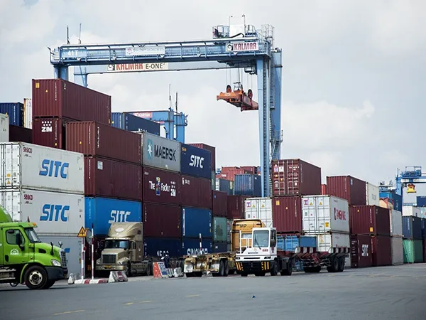 Sản phẩm Dai ly tau bien 1 — Logistics Lâm Khánh Ngọc - Công Ty TNHH MTV Xuất Nhập Khẩu Lâm Khánh Ngọc — MST 0801446727