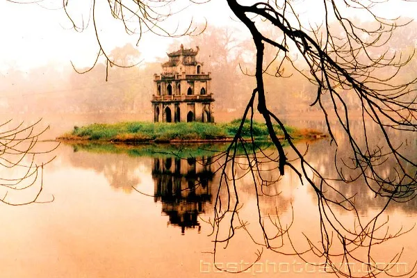 Sản phẩm du lich anh sao moi 02112408112012 ho hoan kiem 1 — Công Ty TNHH Du Lịch Quốc Tế ánh Sao Mới — MST 0900652255