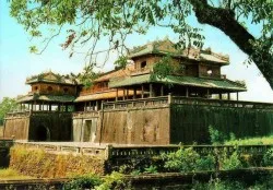 Sản phẩm new starlight travel 0232 hue 3 — Công Ty TNHH Du Lịch Quốc Tế ánh Sao Mới — MST 0900652255
