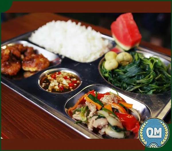 Sản phẩm sacn3 — Suất Ăn Công Nghiệp Quang Minh Hưng Yên - Công Ty TNHH Dịch Vụ Và Thương Mại
Quang Minh Hưng Yên — MST 0900873455