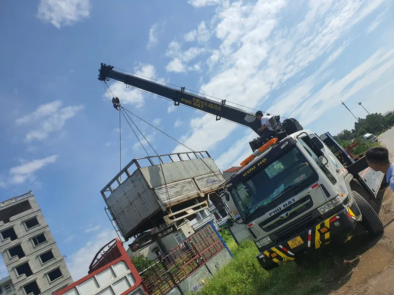 Sản phẩm z4299973472094_1bd3b35e16e15ce621a48dc757a65c8f — Cứu Hộ Giao Thông Phú Đạt Hưng Yên - Công Ty TNHH Phú Đạt Hưng Yên — MST 0900917568