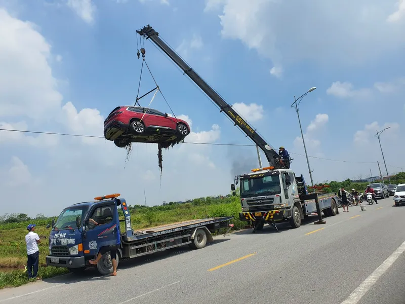 Sản phẩm z4299973481690_1ec13fb34fb4791004daa34c02ffb315 — Cứu Hộ Giao Thông Phú Đạt Hưng Yên - Công Ty TNHH Phú Đạt Hưng Yên — MST 0900917568