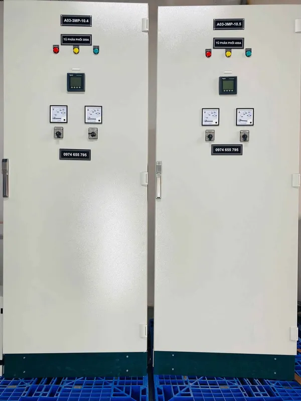 Sản phẩm tu phan phoi 400A 3 pha schneider canh ngoai scaled — Công Ty TNHH Thiết Bị Và Giải Pháp Công Nghệ Điện Trường ELC — MST 0900988424