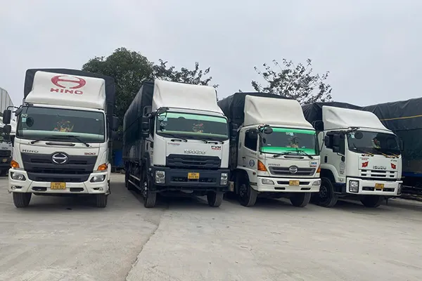 Sản phẩm phuong tien van chuyen (5) — Vận Tải Đường Bộ Khang Nam - Công Ty TNHH Thương Mại Và Dịch Vụ Vận Tải Khang
Nam — MST 0900991716