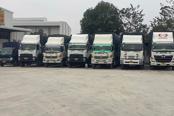 Sản phẩm phuong tien van chuyen (6) — Vận Tải Đường Bộ Khang Nam - Công Ty TNHH Thương Mại Và Dịch Vụ Vận Tải Khang
Nam — MST 0900991716