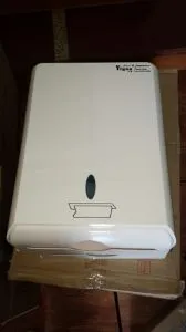 Sản phẩm hop dung giay lau tay yg a808_300x300 — Công Ty TNHH Giấy Phát Đạt Hưng Yên — MST 0901038104