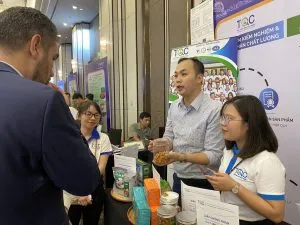 Sản phẩm z3976901669628_898f00763eb109d4c9389bb2fac062fc 300x225 — Long Nhãn Hương Việt - Công Ty TNHH Vinagri Việt Nam — MST 0901104646