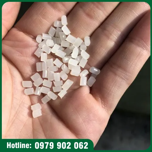 Sản phẩm HDPE mau trang.jpg — Hạt Nhựa Khánh Huyền Anh - Công Ty TNHH Sản Xuất Và Thương Mại Khánh Huyền Anh — MST 0901167766