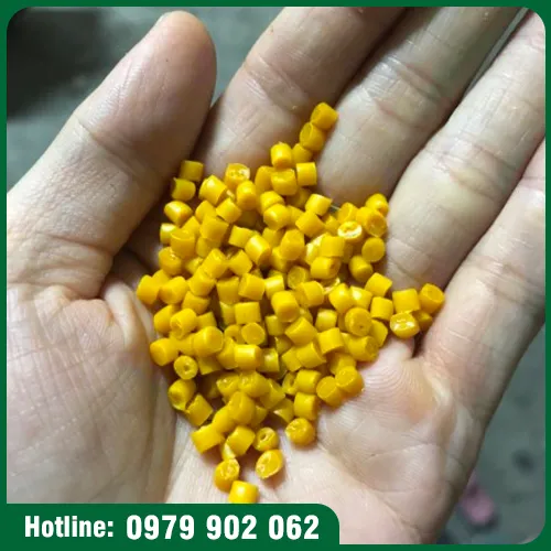 Sản phẩm HDPE vang.jpg — Hạt Nhựa Khánh Huyền Anh - Công Ty TNHH Sản Xuất Và Thương Mại Khánh Huyền Anh — MST 0901167766