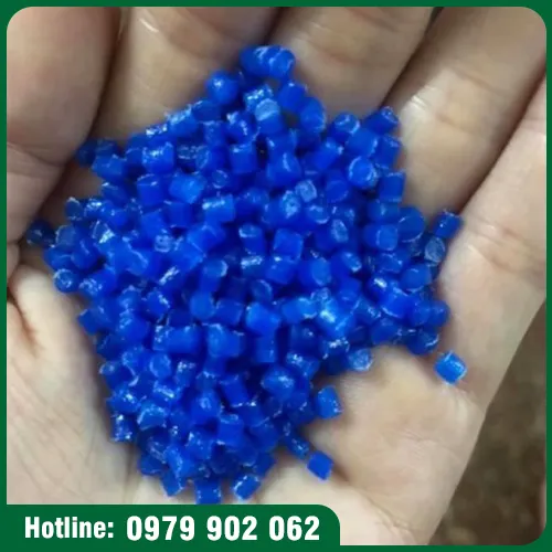 Sản phẩm LDPE bom ep xanh lam.jpg — Hạt Nhựa Khánh Huyền Anh - Công Ty TNHH Sản Xuất Và Thương Mại Khánh Huyền Anh — MST 0901167766