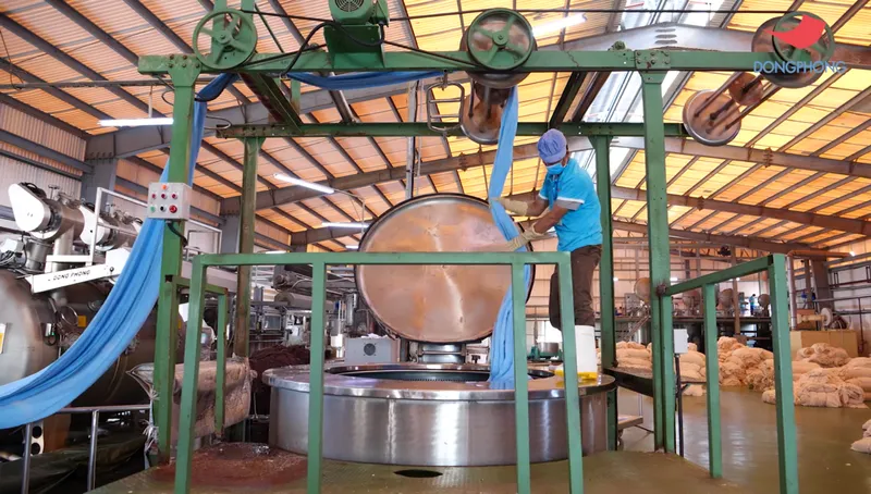 Sản phẩm Vắt khăn 1400x795 — Công Ty TNHH Đông Phong — MST 1000213754