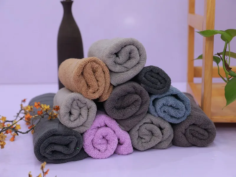 Sản phẩm Khan goi dau 03 — Công Ty TNHH Dệt May Xuất Khẩu Vạn Lợi — MST 1000994233