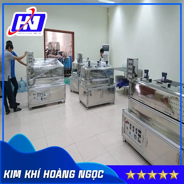 Sản phẩm may moc day chuyen tu dong hoa new (3) — Kim Khí Hoàng Ngọc - Công Ty TNHH Kim Khí Hoàng Ngọc — MST 1001003566