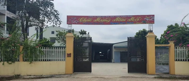 Sản phẩm Anh 3 e1699666416659 — Khăn Bông Quang Minh - Công Ty TNHH Dệt May Xuất Khẩu Quang Minh — MST 1001133131