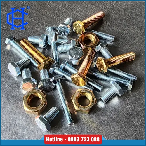 Sản phẩm oc vit5 — Bulon, ốc Vít Chấn Hưng - Công Ty TNHH Sản Xuất Thương Mại Bulon, ốc Vít Chấn
Hưng — MST 1101105917