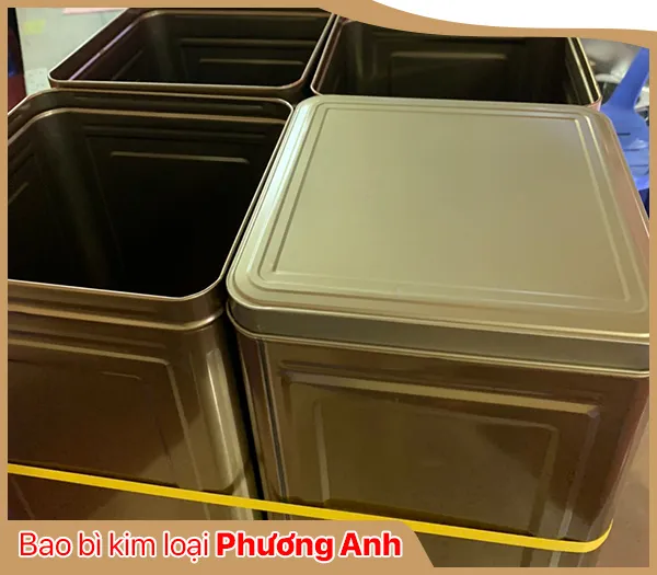 Sản phẩm thung vuong1 — Bao Bì Kim Loại Phương Anh - Công Ty TNHH MTV Bao Bì Phương Anh — MST 1101469576